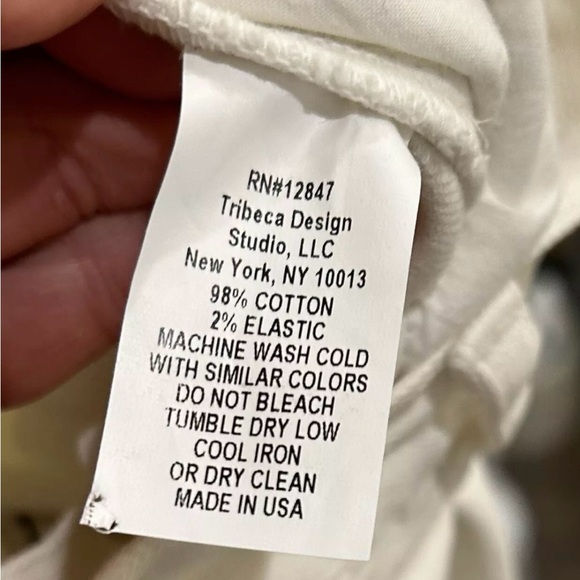 Nili Lotan "The Mott" White Denim Cropped Straight Leg Jeans - MSRP $395 - Picture 4 of 6